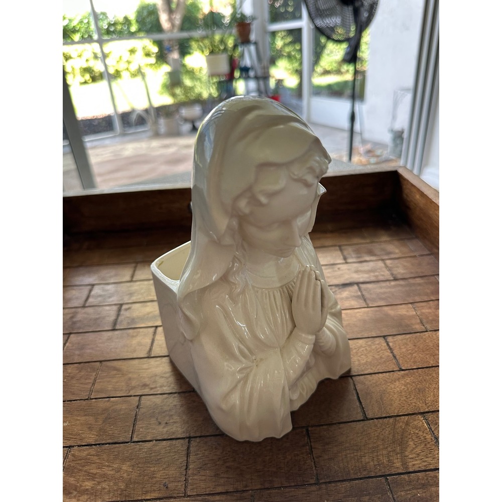 Vintage Ceramic Virgin Mary Planter Praying Madonna Bust Figurine Japan EUC